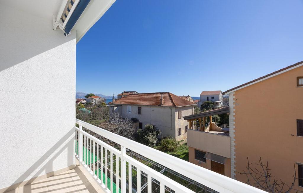 Apartments Ruza Каштела Экстерьер фото