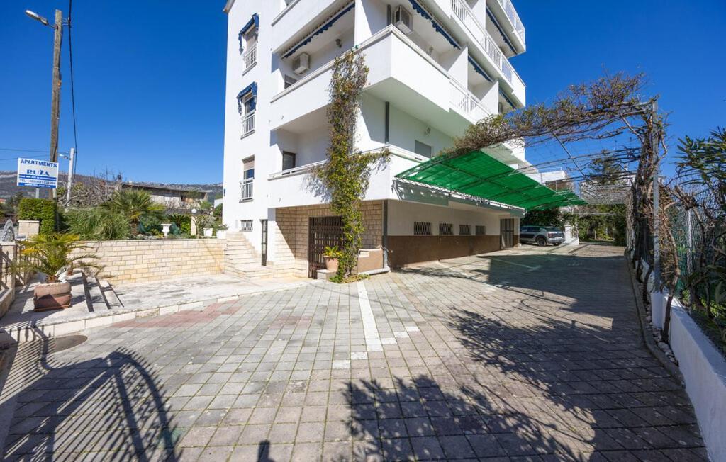 Apartments Ruza Каштела Экстерьер фото
