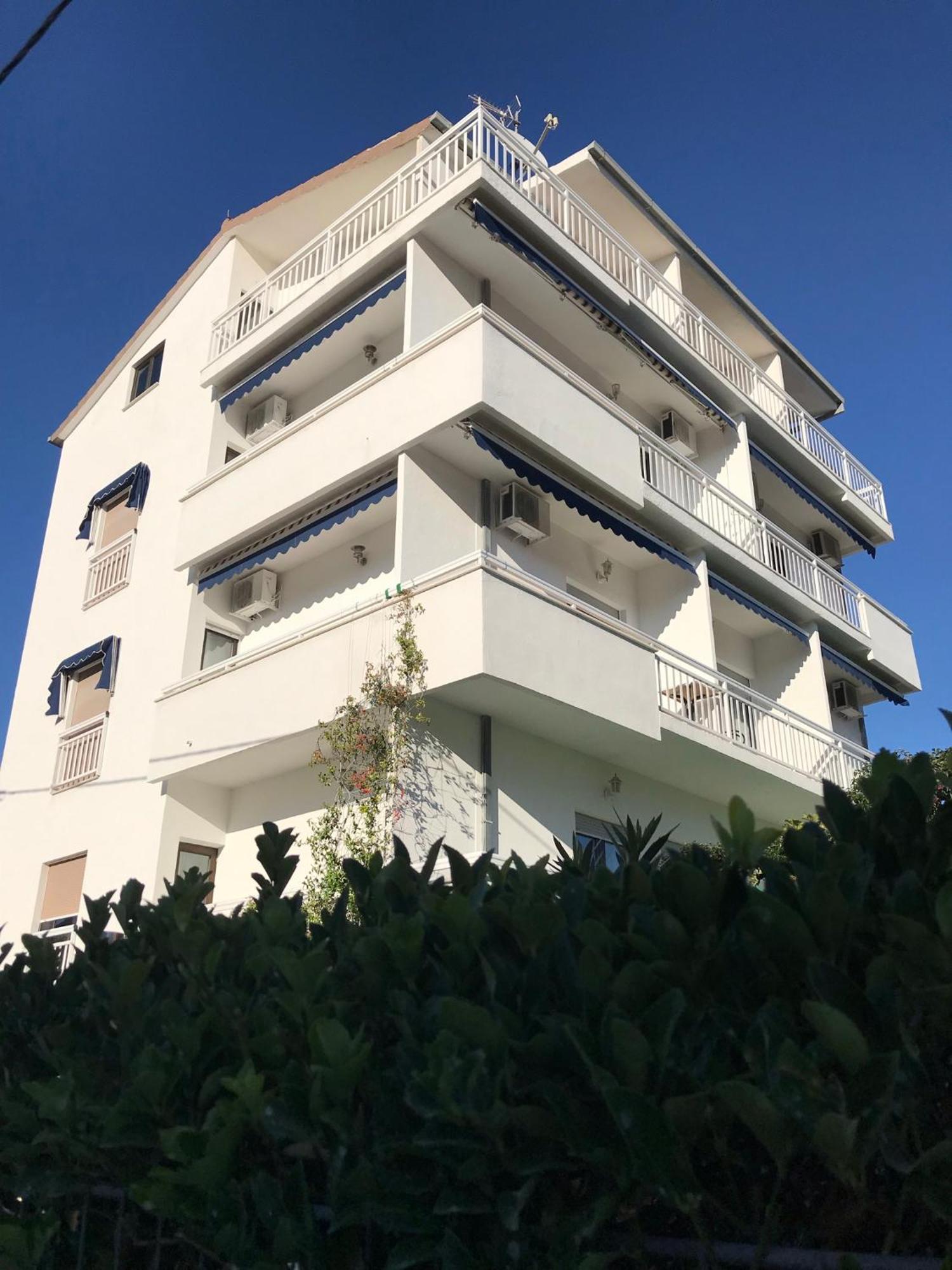 Apartments Ruza Каштела Экстерьер фото
